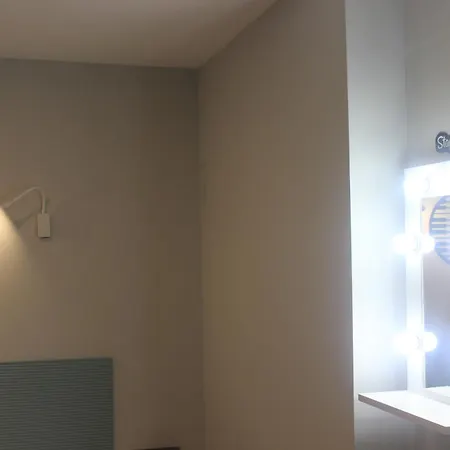 Aparthotel Retro Star